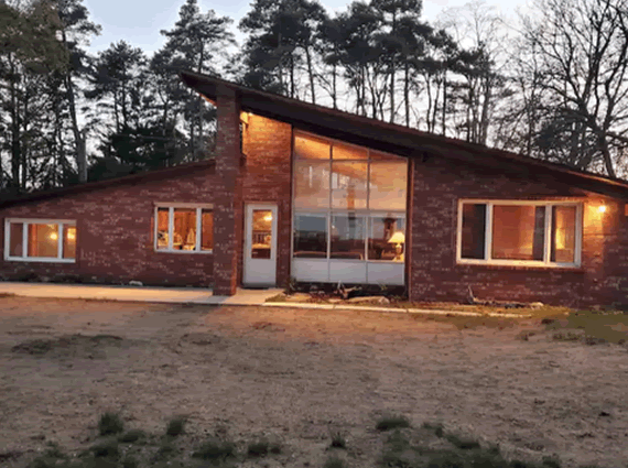 Lakefront Cottage in Michigan